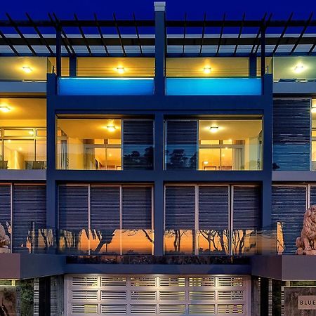 Blue Views Penthouse Beachfront Apartment With Pool Kaapstad Buitenkant foto
