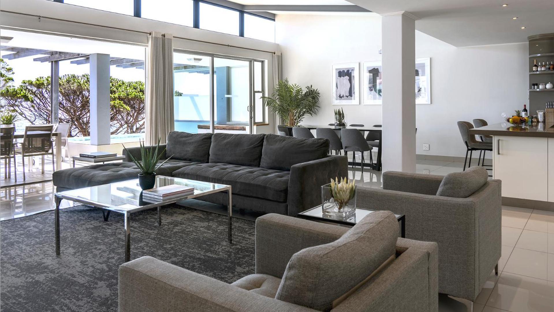 Blue Views Penthouse Beachfront Apartment With Pool Kaapstad Buitenkant foto