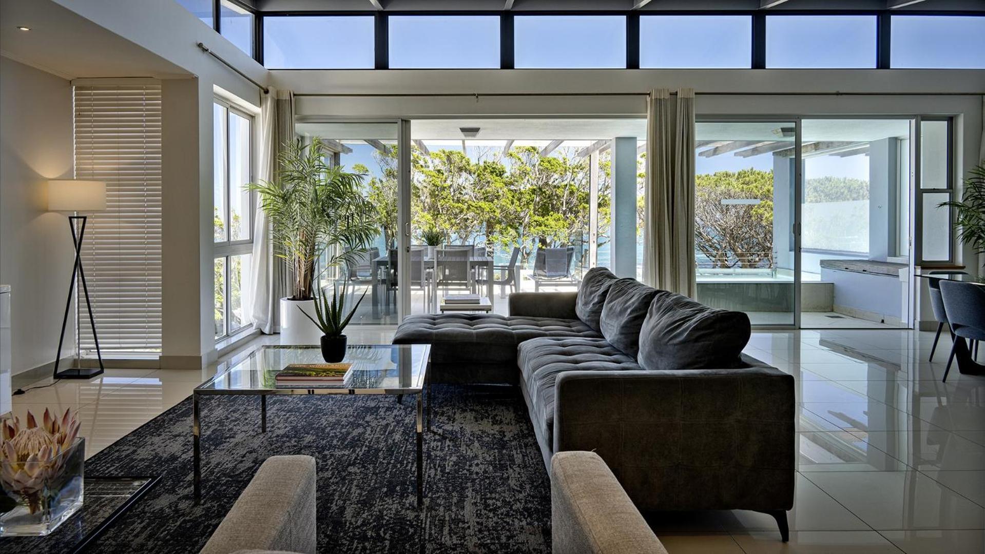Blue Views Penthouse Beachfront Apartment With Pool Kaapstad Buitenkant foto