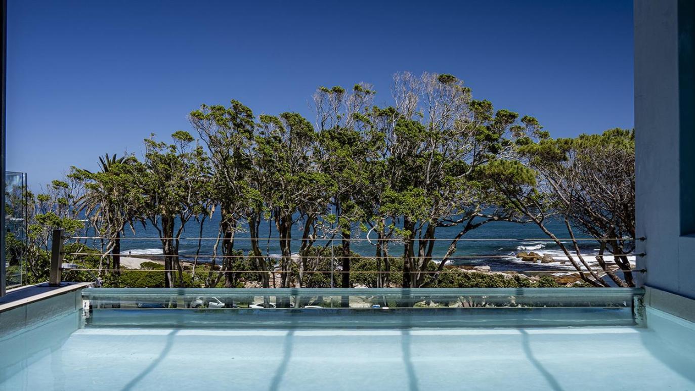 Blue Views Penthouse Beachfront Apartment With Pool Kaapstad Buitenkant foto